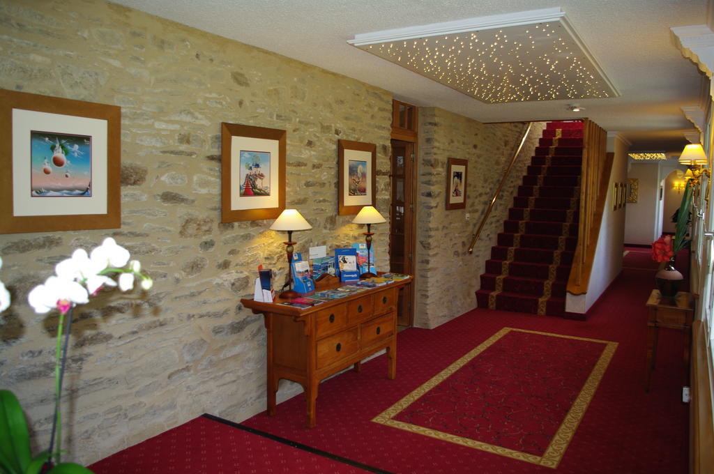 Manoir De Kertalg 4*